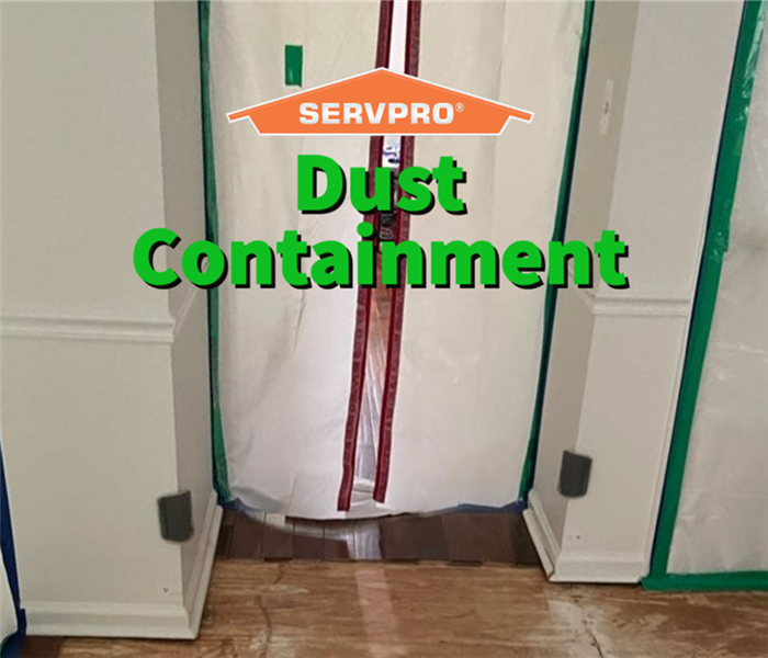 Dust containment assembled by the professionals at SERVPRO of Athens.